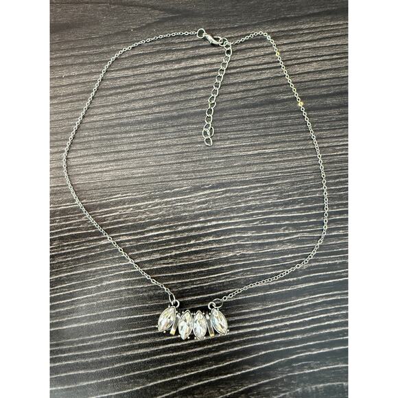 Vintage Necklace Teardrop Clear Crystals Rhinestone Silver 16" - 18" - Picture 2 of 4